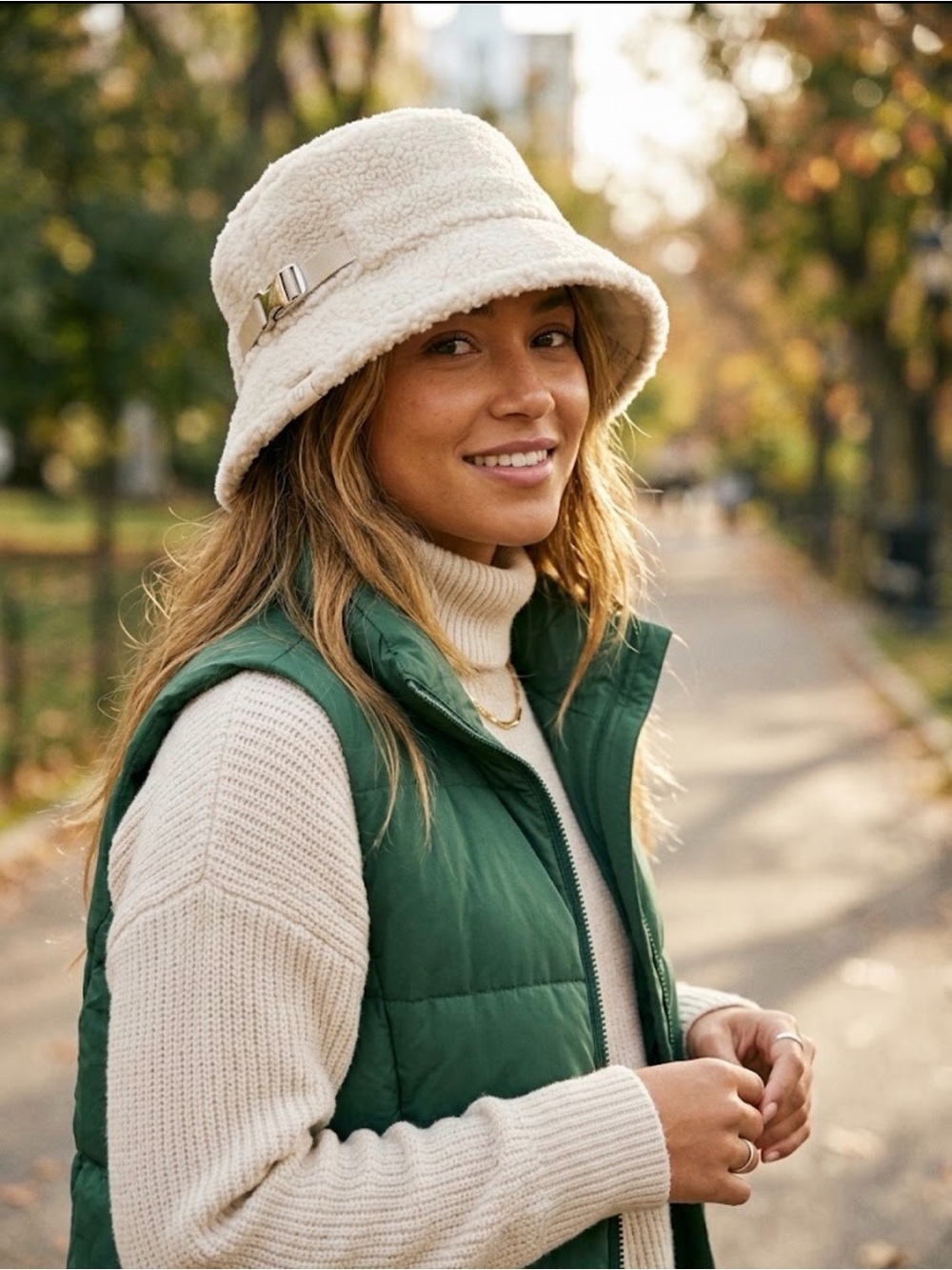 Lululemon Textured Fleece Bucket Hat Size M-L Natural Ivory Adjustable Outdoor